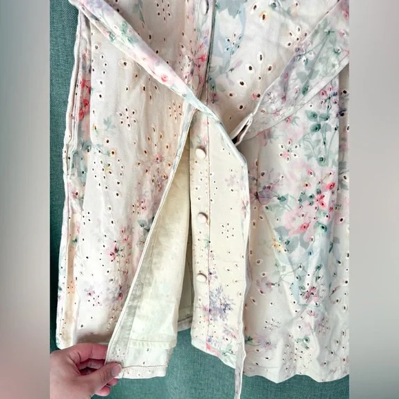 Beautiful Solitaire Floral Eyelet 95% Cotton Button Down Dress with Belt size S - Picture 3 of 7